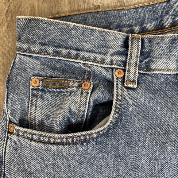 Calvin Klein 12" High Rise Double Stone Wash Jeans 8 - Picture 2 of 14